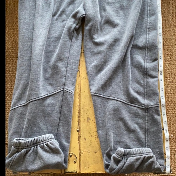 NWT FREE PEOPLE MOVEMENT SWEATPANTS BLACK LOUNGE SLOUCH JOGGER PANT BOYFRIEND S - Picture 13 of 16